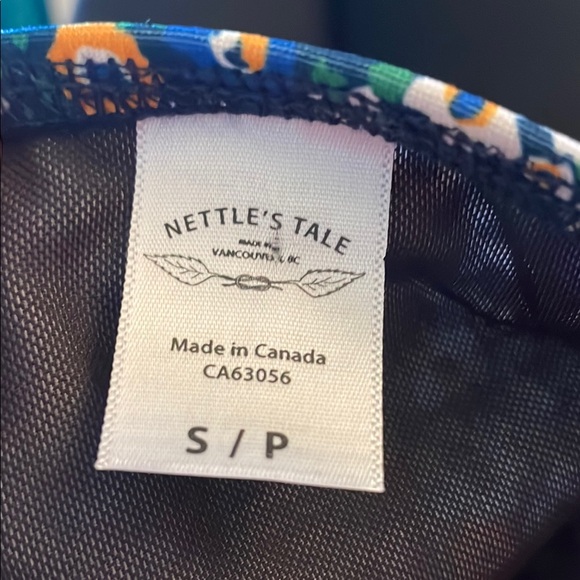 NWOT Nettle’s Tale Floral Cheeky Magic Super Hi Rise Bottoms - Picture 4 of 6